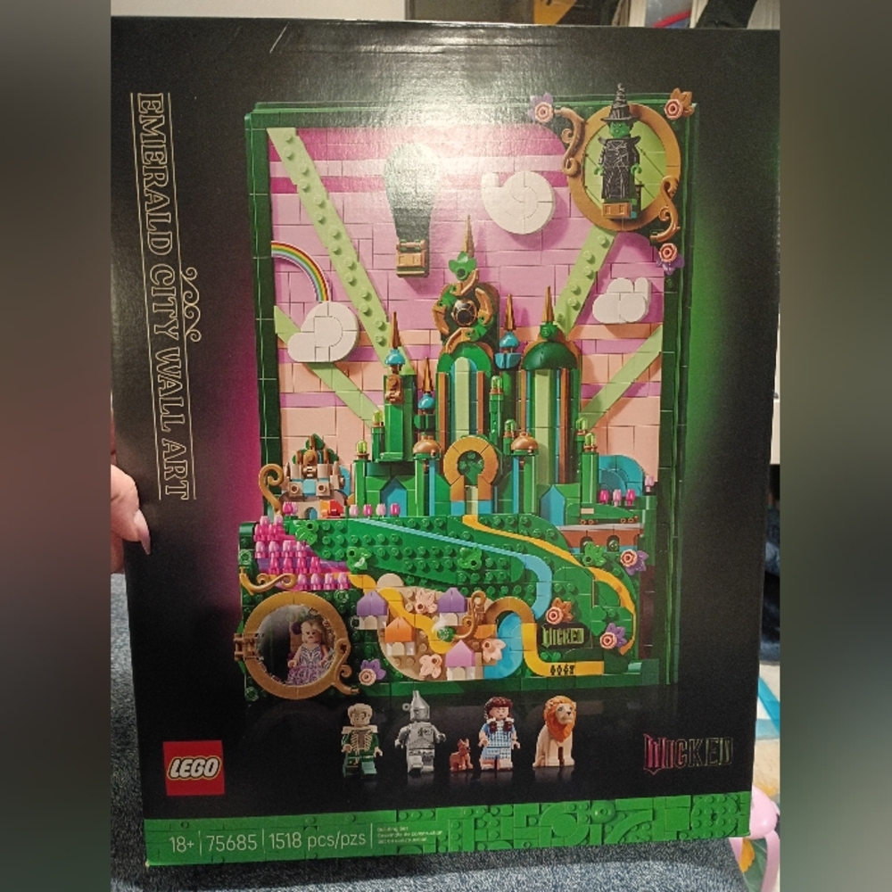 LEGO Emerald City Wall Art "Wicked"